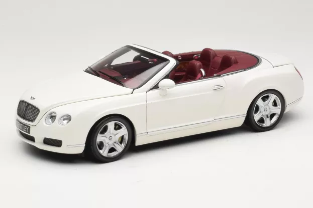 Minichamps Bentley Continental Gtc Cabriolet 2006 1:18 100139032